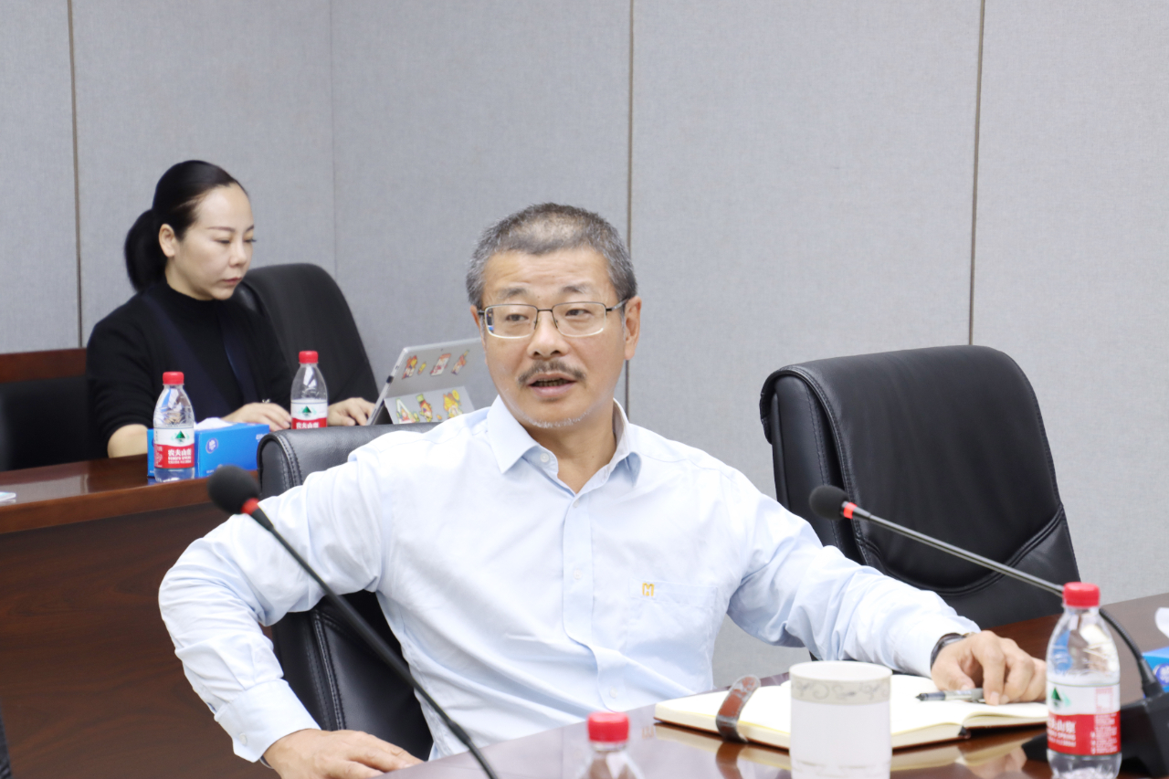 賦能可持續(xù)發(fā)展 海南礦業(yè)召開2024年度ESG專題會議2.jpg