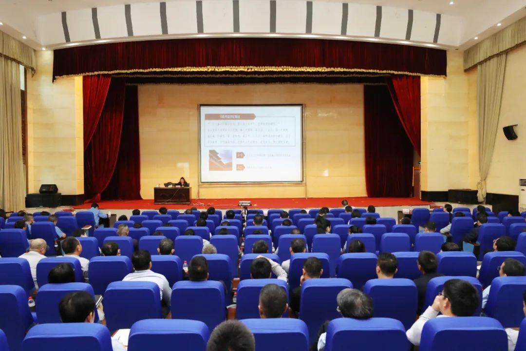 1705376123725743.jpg 海鋼海礦聯(lián)合舉辦黨風(fēng)廉政教育專題黨課 以案明紀(jì)以案說(shuō)法.jpg