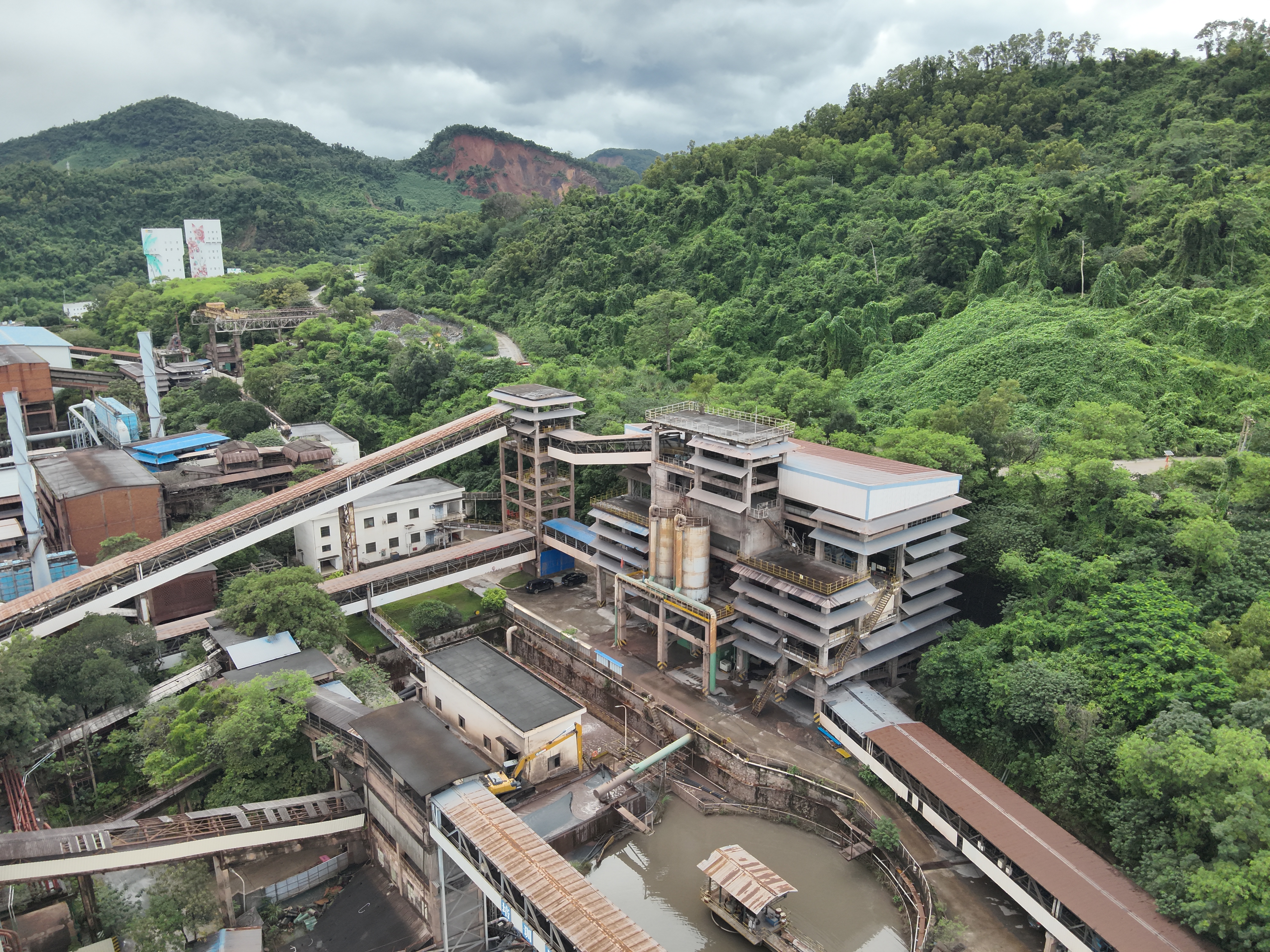 海南礦業(yè)兩項技術(shù)入選自然資源部2025年先進適用技術(shù)目錄